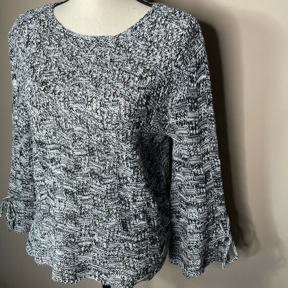 Umgee Navy White Bow Flare Sleeve Open Knit Wave Hem Sweater NWT Size S - Picture 5 of 10